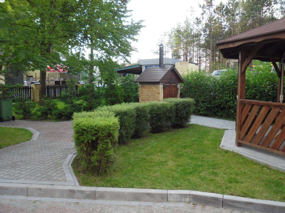 Lesny Dwor Apart otel Mielno  Dış mekan fotoğraf